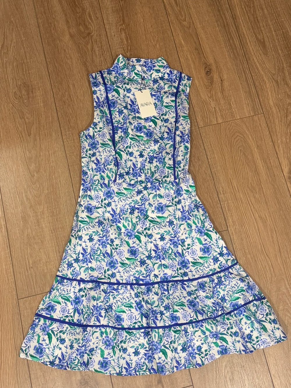 Avara Sofia Blue Floral Short Dress